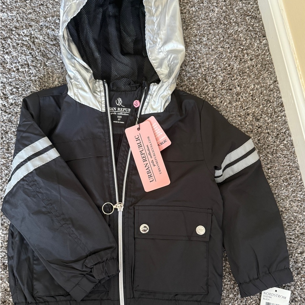 Nordstrom Kids 3T Black and Silver Raincoat